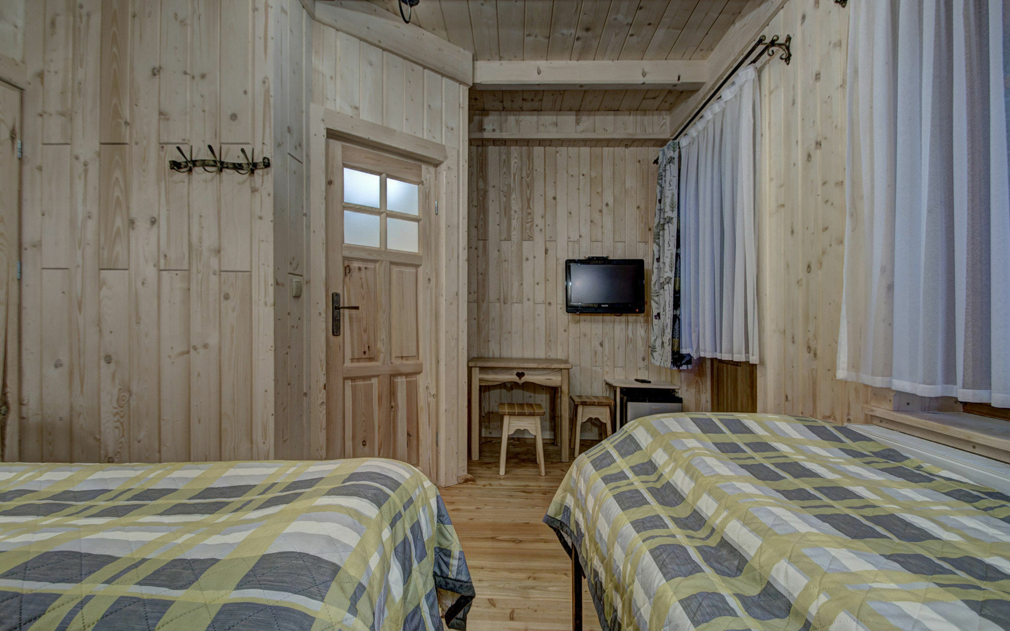 Goscinne Swiatlomir 3* Zakopane